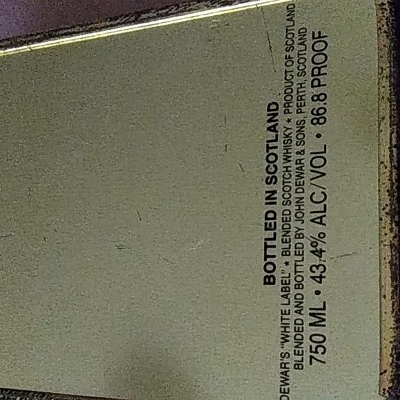 Dewar's White Lable Tin - Picture 4 of 4